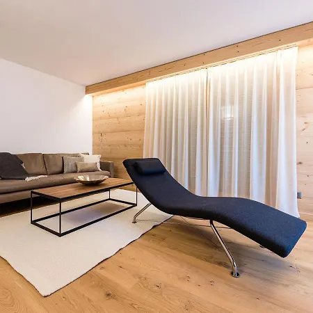 4 Vallees & 4* Superior Hotel 4*