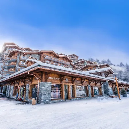 Hotel 4 Vallees & 4* Superior