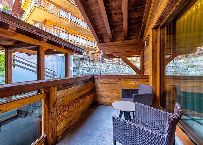 Hotel 4 Vallees & 4* Superior