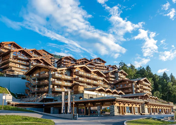 4 Vallees & 4* Superior Hotel