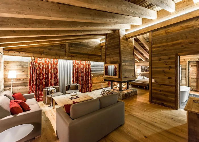 Hotel 4 Vallees & 4* Superior 4*