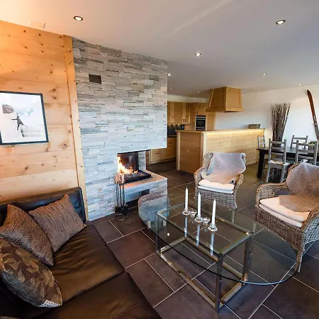Hotel 4 Vallees & 4* Superior