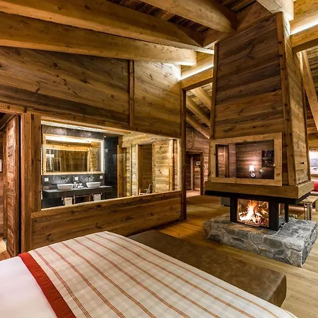 Hotel 4 Vallees & 4* Superior